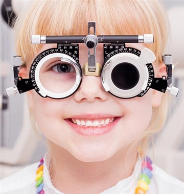 معاینات روتین چشم کودکان را جدی بگیریم