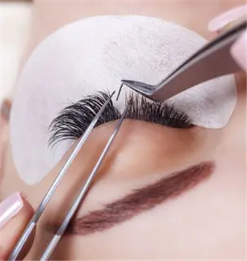 اکستنشن مژه برای چشم ضرر دارد؟  چسب مژه باعث کوری میشود؟