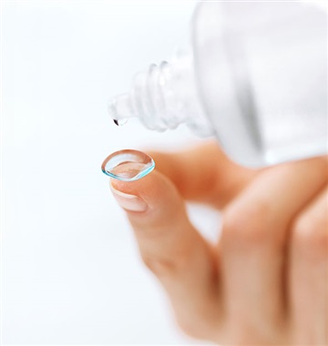 نحوه تمیز کردن و شستشوی لنزهای تماسی