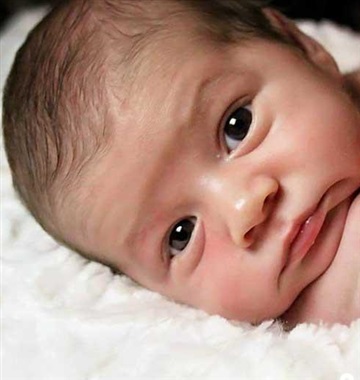 تکامل بینایی در نوزادان